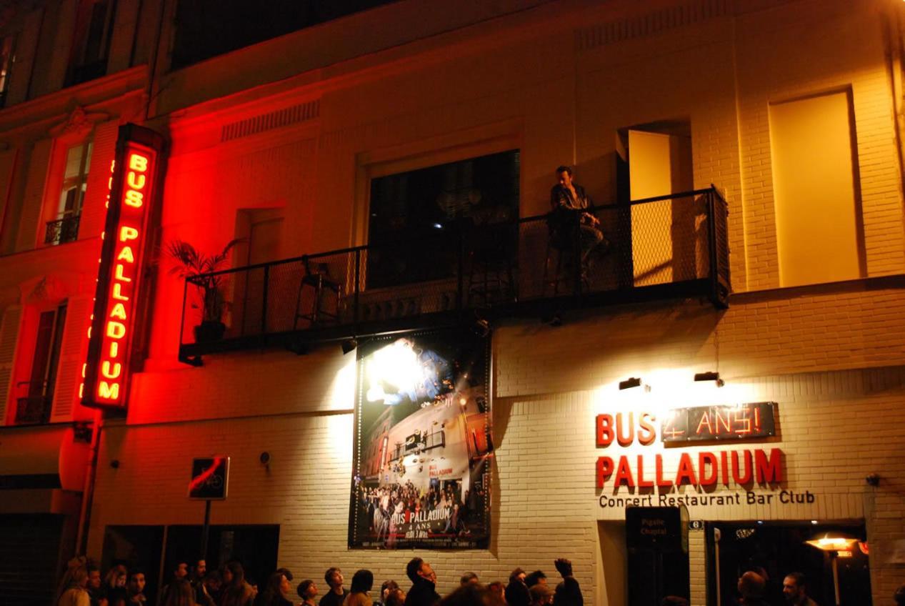 Hotel Bus Palladium *